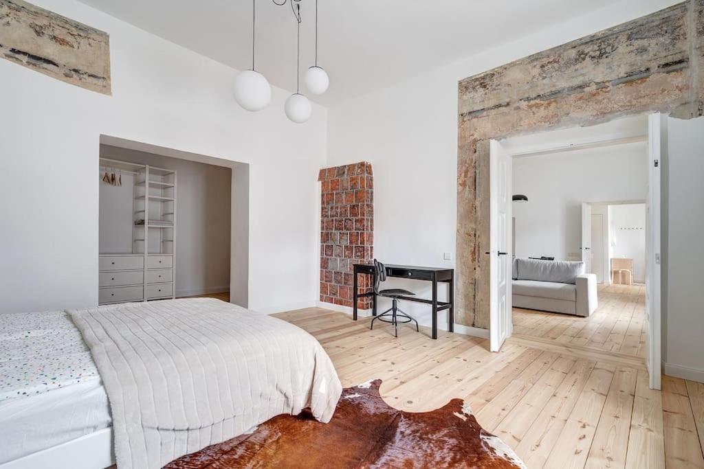 Spacious 2-Bedroom Flat In Old Town By Urban Rent Vilna Exterior foto